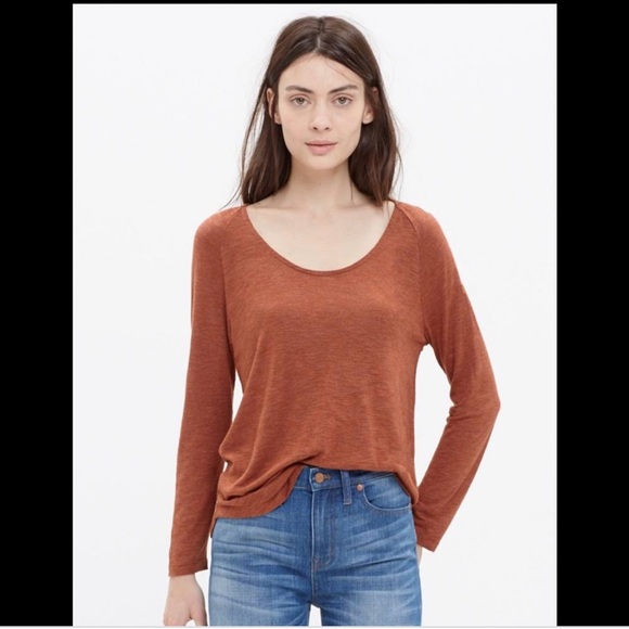 Anthem Scoop Tee - Picture 1 of 5